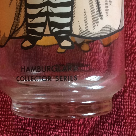 HAMBURGLAR COLLECTORS GLASS ♥️ - Picture 2 of 3